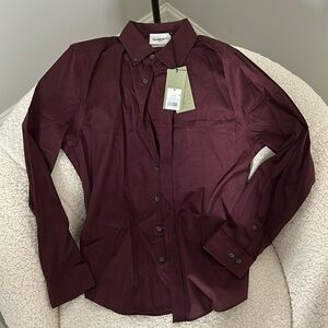 NWT Good fellow Maroon Pattern Button Up